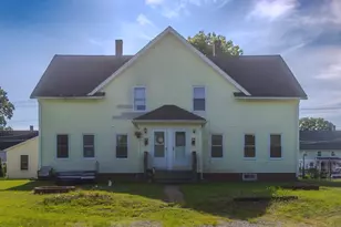 42 First St, Plainfield, CT 06374 - Photo 1