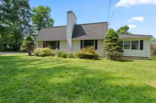 179 South Rd, Farmington, CT 06032 - Photo 1