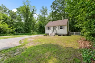 188 W Main St, East Lyme, CT 06357 - Photo 1