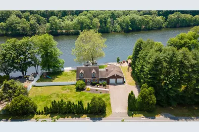 137 Roosevelt Drive, Seymour, CT 06483 - Photo 1