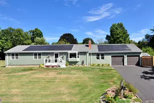 2 S Barn Hill Rd, Bloomfield, CT 06002 - Photo 1