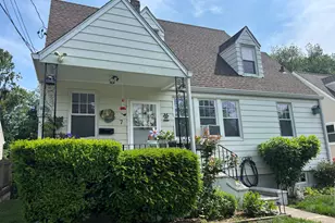 7 Margaret St, Norwalk, CT 06851 - Photo 1