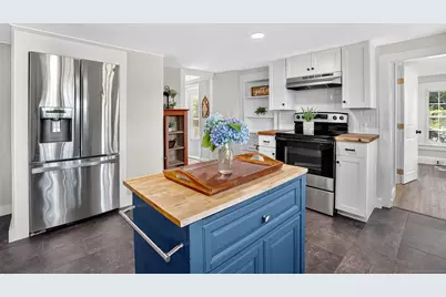 208 Thornbush Road, Wethersfield, CT 06109 - Photo 1