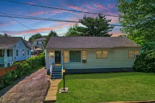 69 Ponham St, Waterbury, CT 06708 - Photo 1