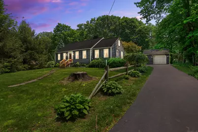 2 Stowe Place, Trumbull, CT 06611 - Photo 1