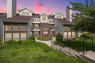 136 Carriage Crossing Ln, Middletown, CT 06457 - Photo 1