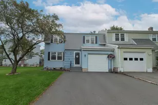 47 Pebble Dr, Newington, CT 06111 - Photo 1