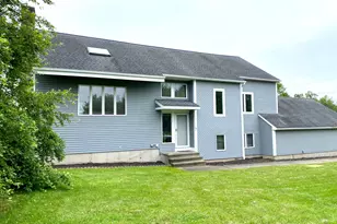 7 Thistle Meadow Ln, Branford, CT 06405 - Photo 1