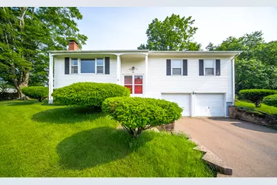 895 West Woods Road, Hamden, CT 06518 - Photo 1