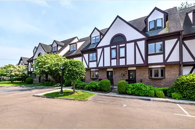 668 Glenbrook Road #9, Stamford, CT 06906 - Photo 1