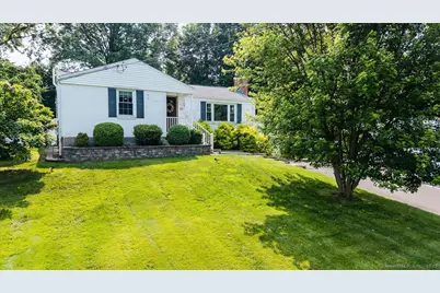 60 Davenport Road, West Hartford, CT 06110 - Photo 1