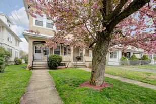 36 Maplewood Ave, West Hartford, CT 06119 - Photo 1