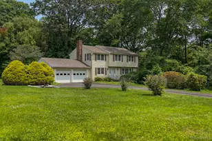 45 Arapaho Rd, Brookfield, CT 06804 - Photo 1