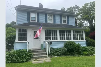 359 West Avenue, Darien, CT 06820 - Photo 1