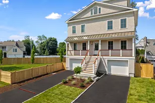 17 Benson Pl, Fairfield, CT 06824 - Photo 1