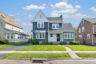 946 Wilcoxson Ave, Stratford, CT 06614 - Photo 1