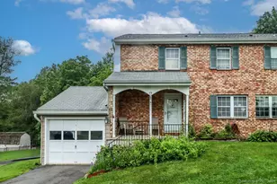 29 Whisconier Vlg, Brookfield, CT 06804 - Photo 1