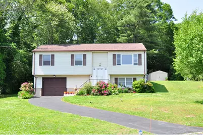 8 Pons Road, Groton, CT 06355 - Photo 1