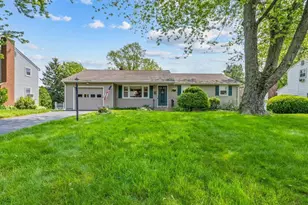 55 Oxbow Dr, Meriden, CT 06450 - Photo 1