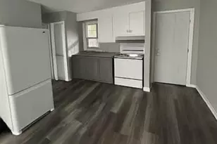 240 Oak St, Bridgeport, CT 06604 - Photo 1