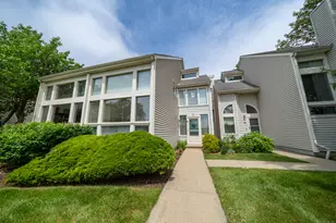 170 Turtle Bay Dr, Branford, CT 06405 - Photo 1