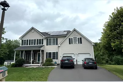 11 Larensen Ridge, Bloomfield, CT 06002 - Photo 1