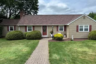 28 Valerie Ln, Danbury, CT 06811 - Photo 1