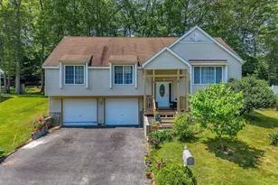 34 Hilltop Dr, Windham, CT 06256 - Photo 1