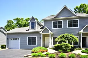 375 Allyn St, Groton, CT 06355 - Photo 1