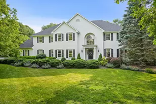 18 Merlins Ln, Newtown, CT 06470 - Photo 1