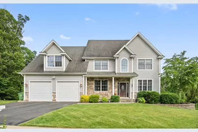 15 Sovereign Ridge, Cromwell, CT 06416 - Photo 1