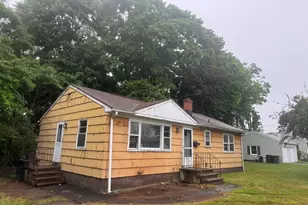 31 Ross St, Milford, CT 06460 - Photo 1