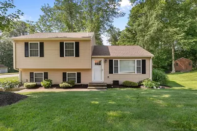 2 Sunwoods Circle, Hamden, CT 06518 - Photo 1