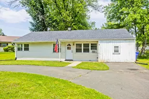 6 Weymouth Dr, Enfield, CT 06082 - Photo 1