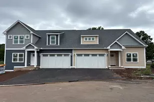 2 Lombard Cir, North Haven, CT 06473 - Photo 1