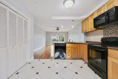 186 Stillwater Avenue #APT 113, Stamford, CT 06902 - Photo 1