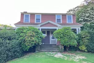 1395 West St, Middlebury, CT 06762 - Photo 1