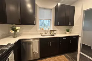 23 Moore Ave, New London, CT 06320 - Photo 1