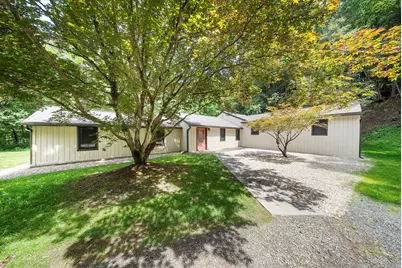 706 Roxbury Road, Southbury, CT 06488 - Photo 1