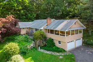 24 Warwick Rd, New Fairfield, CT 06812 - Photo 1