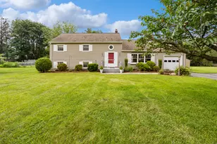 1519 Tuttle Ave, Wallingford, CT 06492 - Photo 1