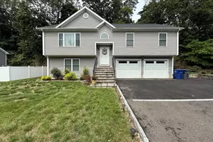 533 Seltsam Rd, Bridgeport, CT 06606 - Photo 1