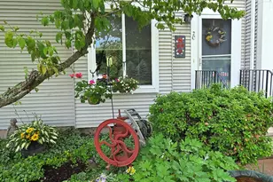 16 Seymour Rd, East Granby, CT 06026 - Photo 1