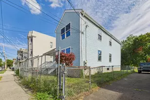 23 Dewitt St, New Haven, CT 06519 - Photo 1