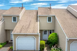 27 Bayview Pl, West Haven, CT 06516 - Photo 1