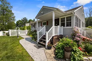 2 Blueberry Ln, Danbury, CT 06810 - Photo 1