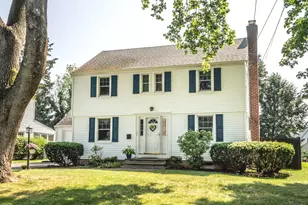 20 Knollwood Rd, West Hartford, CT 06110 - Photo 1