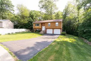 10 Southside Ct, Wallingford, CT 06492 - Photo 1