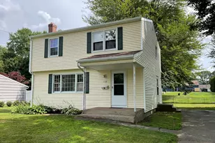 139 Country Ln, East Hartford, CT 06118 - Photo 1