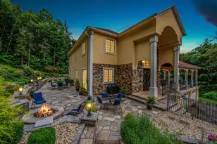 2 Barberry Ln, Farmington, CT 06032 - Photo 1